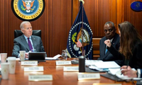 Tổng thống Mỹ Joe Biden họp với các quan chức an ninh hàng đầu tại Phòng Tình huống của Nhà Trắng về vụ tấn công vào căn cứ ở Jordan. (Ảnh: Reuters)
