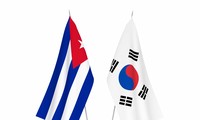 Quốc kỳ Cuba và Hàn Quốc. (Ảnh: Korea Herald)