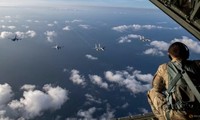 Máy bay của Không quân Philippines và Bộ Tư lệnh Ấn Độ dương – Thái Bình dương của Mỹ tham gia cuộc tuần tra chung tháng 11/2023. (Ảnh: Reuters)