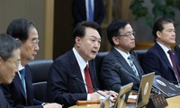 Tổng thống Hàn Quốc Yoon Suk Yeol phát biểu trong cuộc họp nội các ngày 6/3. (Ảnh: Yonhap)
