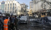 Hiện trường vụ tấn công lãnh sự quán Iran ở Damascus ngày 1/4. (Ảnh: Getty)