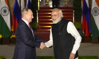 Thủ tướng Ấn Độ Narendra Modi và Tổng thống Nga Vladimir Putin trong cuộc gặp năm 2021. (Ảnh: Sputnik)