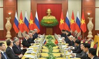 Tổng Bí thư Nguyễn Phú Trọng và Tổng thống Nga Putin trao đổi nhiều vấn đề quan trọng