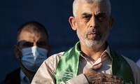  Lãnh đạo Hamas Yahya Sinwar đã thiệt mạng khi đấu súng với lực lượng Israel. (Ảnh: AP)