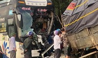 Vụ tai nạn ở Bình Phước khiến nhiều người thương vong. Ảnh Hương Chi