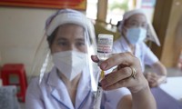 Phó Chủ tịch UBND TPHCM trả lời việc Hải Phòng muốn mượn vắc xin Sinopharm