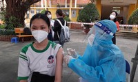 Cận cảnh những mũi tiêm vắc xin COVID-19 đầu tiên cho trẻ em tại Việt Nam