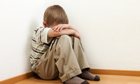 Dấu hiệu nhận biết trẻ có biểu hiện bất thường về cảm xúc, hành vi 