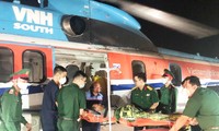 Dùng máy bay trực thăng cấp cứu ngư dân đột quỵ khi đang đánh bắt cá tại quần đảo Trường Sa 