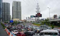 Cầu vượt Nguyễn Hữu Cảnh thông xe trở lại khi nào?