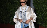 Gia tài túi vintage xa xỉ cực hiếm của Rihanna: Toàn là biểu tượng thời trang!