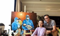 Tranh vẽ bác sĩ bế em bé của Hoa hậu Khánh Vân gây xúc động mạnh