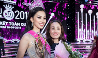 Hoa hậu Tiểu Vy chia sẻ xúc động về mẹ nhân ngày Phụ nữ Việt Nam
