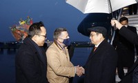 Lễ đón Thủ tướng Phạm Minh Chính tại sân bay Prestwick