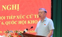 Nhiều câu hỏi của cử tri huyện Văn Lâm, tỉnh Hưng Yên được Đại tướng Tô Lâm giải đáp cụ thể