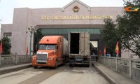 Cửa khẩu quốc tế Tà Lùng vừa được phía Trung Quốc thông báo tạm dừng thông quan hàng hóa qua biên giới -Ảnh: TL 