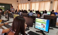Điểm nhấn giáo dục: Trường chuyên nổi tiếng ở TPHCM dạy trực tuyến thế nào?