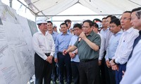 Thủ tướng lần thứ 2 kiểm tra dự án nút giao lớn nhất TPHCM và tuyến Metro Bến Thành - Suối Tiên