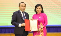 Bà Phương Lan tái nhiệm chức Hiệu trưởng Trường ĐH Khoa học xã hội và Nhân văn TPHCM