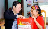 Hơn 69 tỷ đồng tặng quà Tết cho đối tượng chính sách ở Nghệ An