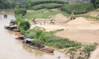 Nghệ An: Một ngày 44 quyết định xử phạt doanh nghiệp khai thác cát sỏi