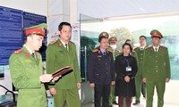 Bắt phó giám đốc và hai kiểm định viên trung tâm đăng kiểm ở Nghệ An