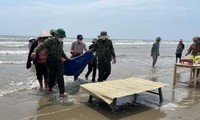 Tìm thấy thi thể hai anh em mất tích trên biển ở Hà Tĩnh