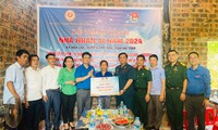 Hội Cựu chiến binh Cơ quan T.Ư Đoàn trao tặng 2 căn nhà ở Hà Tĩnh