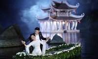 Phạm Phương Thảo và diễn viên Tiến Lộc có nhiều cảnh tình tứ trong "Mong manh em"