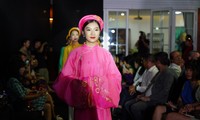 Nhà thiết kế Việt-Ý bắt tay quảng bá áo dài Việt Nam ra thế giới