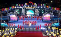 Rực rỡ đêm khai mạc Tuần lễ Văn hóa - Du lịch ‘Về miền di sản Phú Yên’