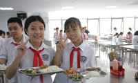 Hà Nội: UBND quận, huyện quyết định việc tổ chức bán trú cho học sinh