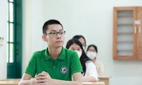 Trường THPT Chuyên Nguyễn Huệ có số lượng học sinh đăng ký dự tuyển lên tới 4.335 em.