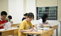 Hà Nội công bố điểm chuẩn lớp 10 các trường THPT chuyên