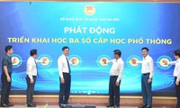 Chuyển học bạ số tạo điều kiện thuận lợi cho phụ huynh 