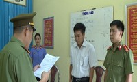 Trước khi sự việc nghiêm trọng ở Sơn La bị phát hiện, lãnh đạo ngành giáo dục tỉnh này cũng khẳng định: thực hiện đúng quy trình.