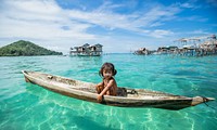 ‘Cuộc sống thiên đường’ trên biển của trẻ em bộ tộc Bajau