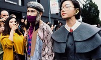 Châu Bùi diện đồ &apos;chống thị phi, khẩu nghiệp&apos; ở tuần lễ thời trang