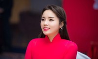 Những câu trả lời ứng xử ghi điểm của Hoa hậu Việt Nam