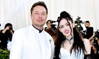 Bạn gái cũ của Elon Musk bị thẩm vấn 