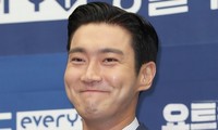 Nam ca sĩ Hàn Quốc khiến Cafe Giảng (Hà Nội) điêu đứng nhận đánh giá một sao là ai?