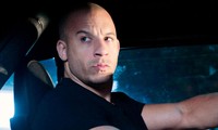 Vin Diesel bị trợ lý kiện tấn công tình dục: &apos;Anh ta sờ soạng và hôn lên ngực tôi&apos;