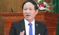 Chủ tịch Bình Định: &apos;Đơn vị nào không đổi mới thì thay đổi lãnh đạo&apos;