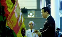 Lãnh đạo Đảng, Nhà nước viếng nguyên Phó Thủ tướng Chính phủ Vũ Khoan