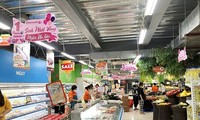 Người Hà Nội đi siêu thị dịp nghỉ lễ tăng mạnh 