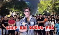 Chủ tịch Hà Nội yêu cầu làm rõ việc quảng cáo cờ bạc trên phố đi bộ Hồ Gươm