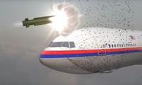 Mô phỏng thời khắc đầu đạn tên lửa phát nổ ngay gần khoang lái của máy bay MH17. (Ảnh: Dailymail)