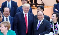 Thủ tướng Nguyễn Xuân Phúc gặp Tổng thống Mỹ