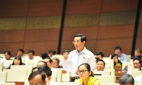 ĐBQH Nguyễn Văn Cảnh đề nghị đổi giờ làm việc cho hiệu quả (ảnh Như Ý)