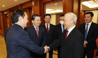 Tổng Bí thư Nguyễn Phú Trọng và các đại biểu tại Hội nghị T.Ư 3 (Ảnh TTXVN)